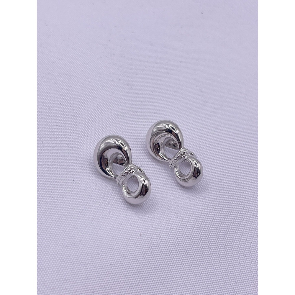 Vintage Silver Tone Floral Openwork ‎ Clip On Earrings